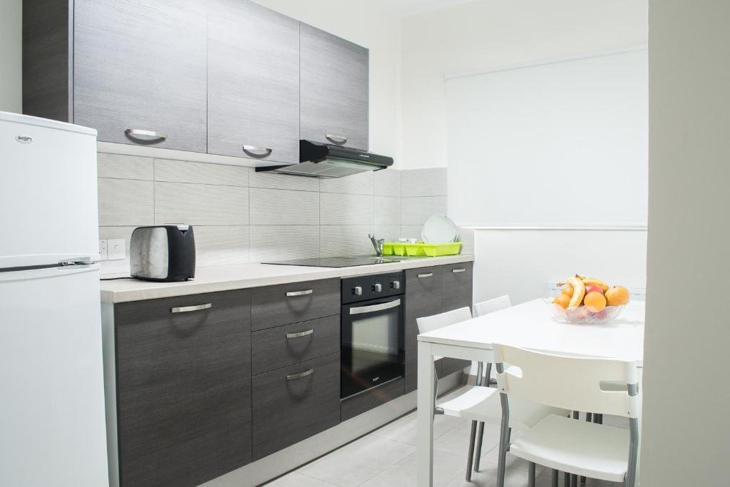 Lordos Hotel Apartments Nicosia Kamer foto
