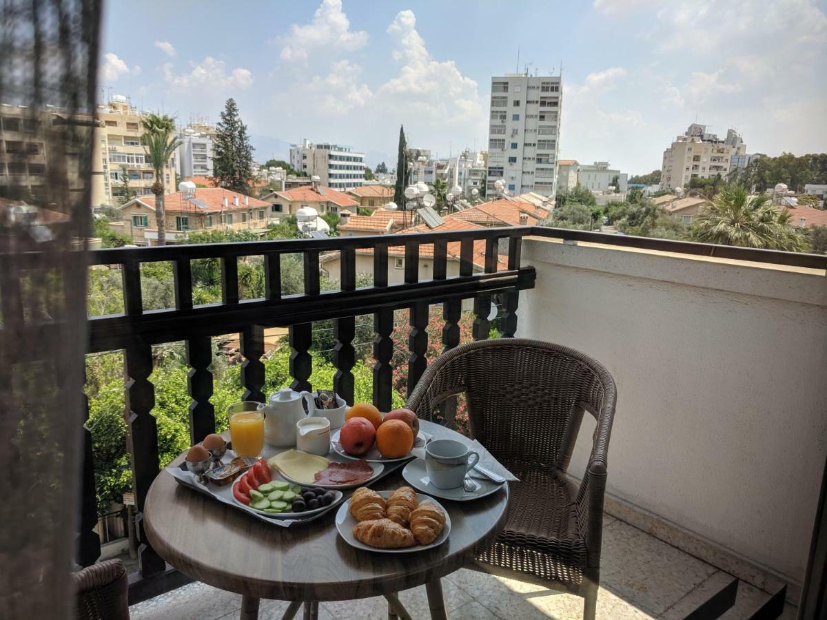 Lordos Hotel Apartments Nicosia Buitenkant foto